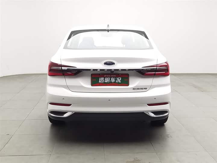 Фото 4 - Ford Escort