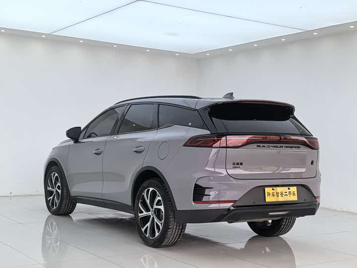 Фото 4 - BYD Tang Hybrid/EV