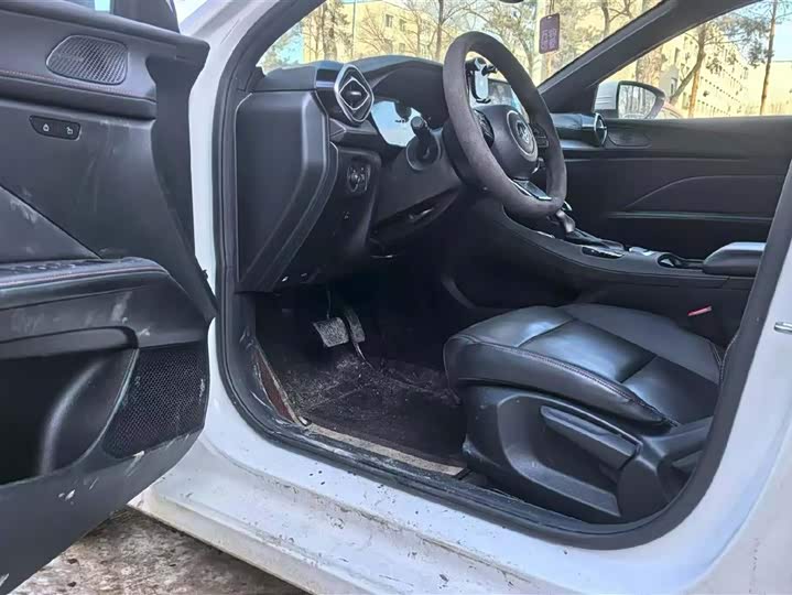 Фото 9 - MG Motor 5