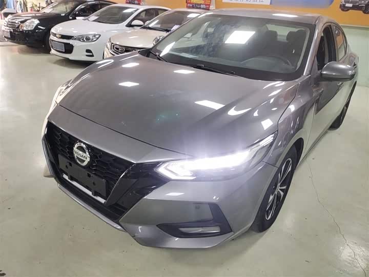 Фото 2 - Nissan Sylphy