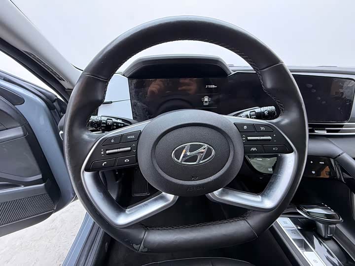 Фото 7 - Hyundai Elantra N line