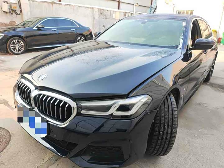 Фото 1 - BMW 5 Series