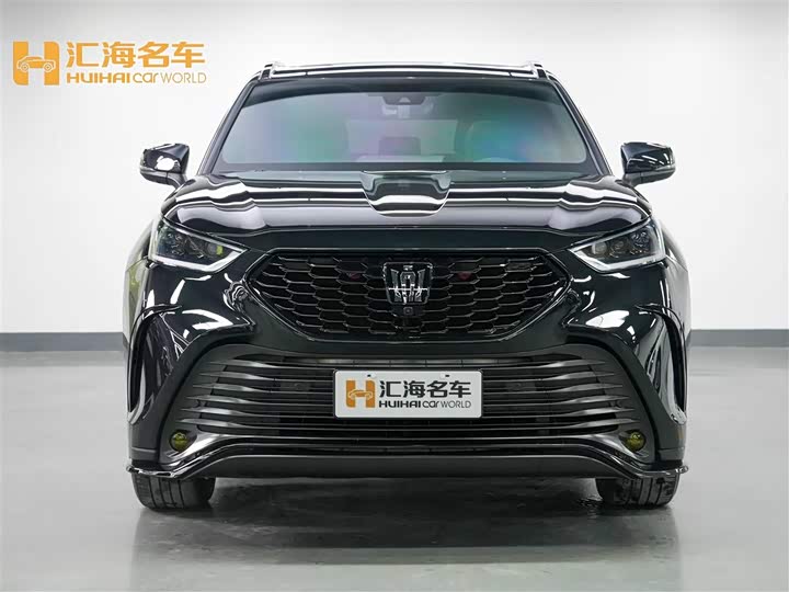 Фото 2 - Toyota Crown Kluger