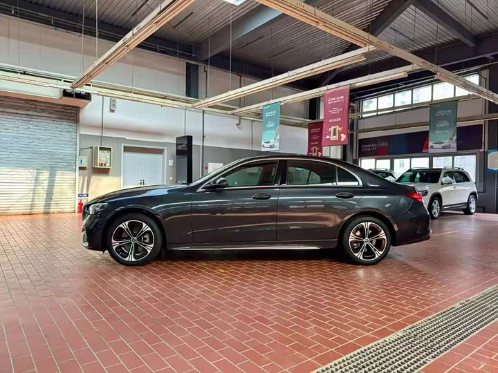 Фото 2 - Mercedes-Benz C-Class