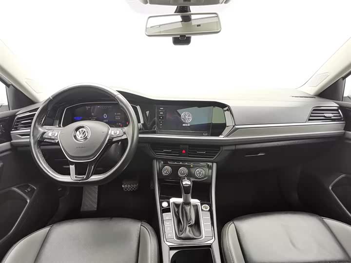 Фото 5 - Volkswagen Sagitar L
