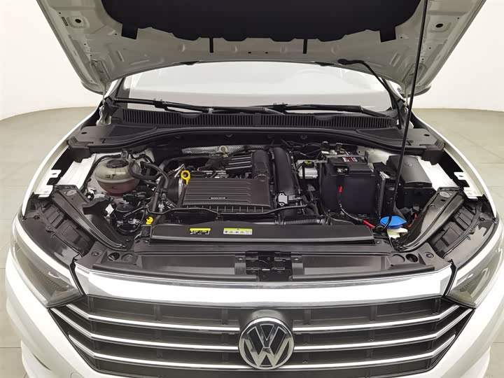 Фото 6 - Volkswagen Sagitar L