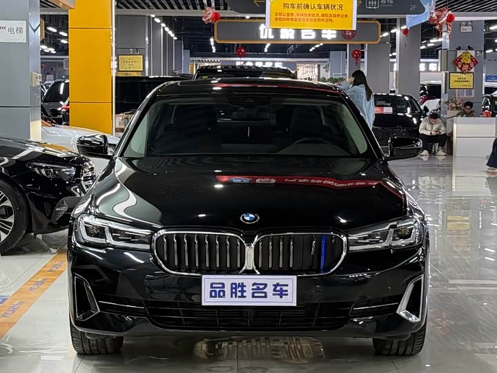 Фото 2 - BMW 5 Series