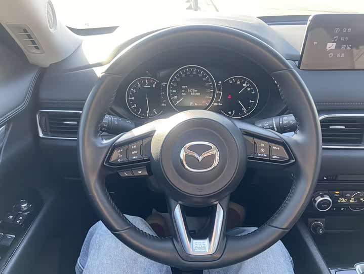 Фото 9 - Mazda CX-5