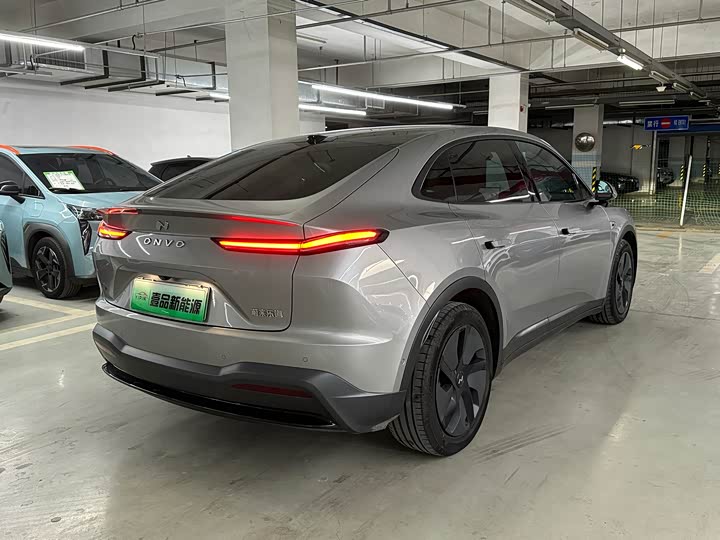 Фото 6 - Nio Onvo L60