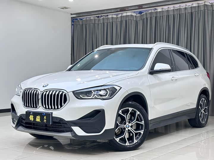 Фото 3 - BMW X1
