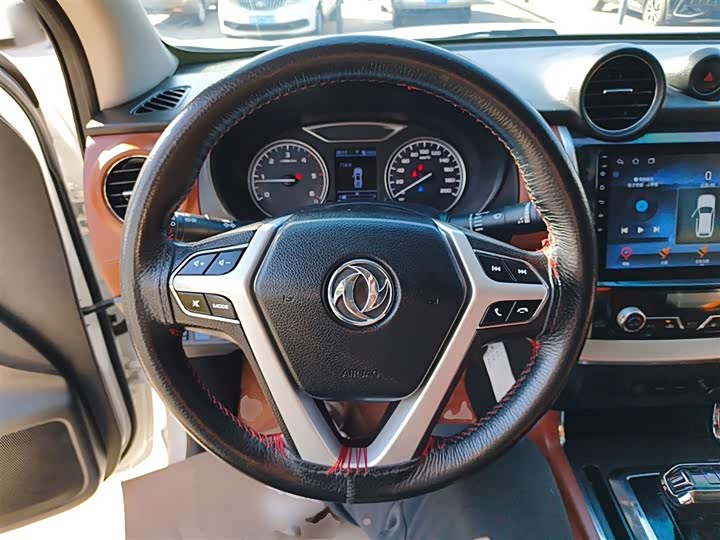 Фото 3 - Dongfeng Rich 6