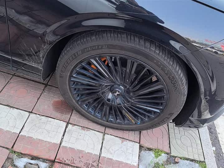 Фото 6 - XPeng G9