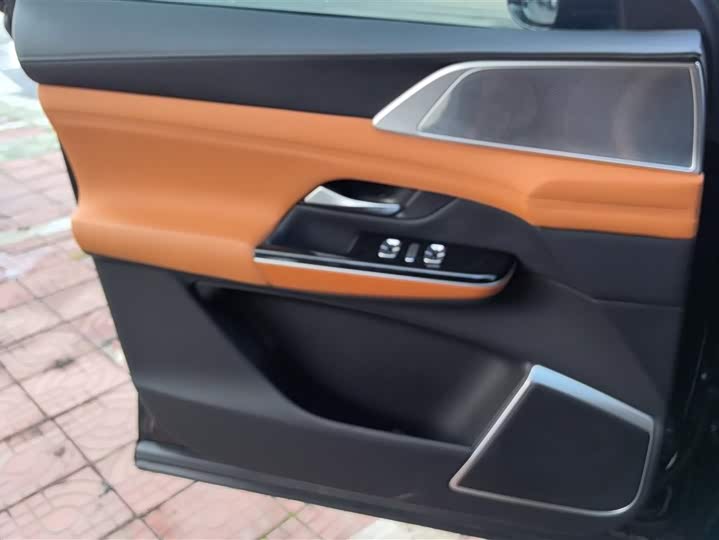 Фото 7 - XPeng G9