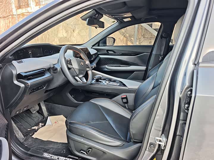 Фото 4 - Changan UNI-V