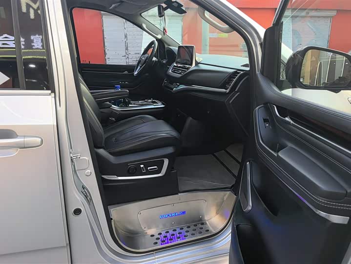 Фото 8 - Maxus G20