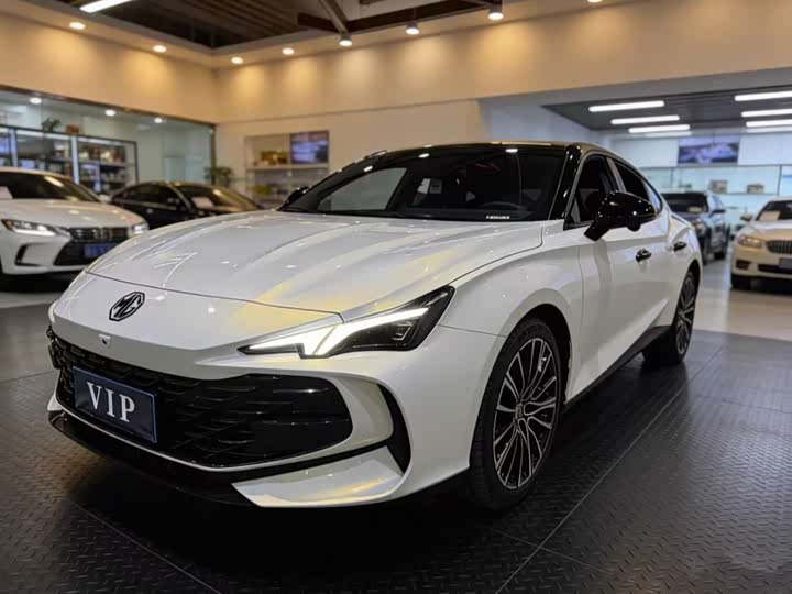 Фото 1 - MG Motor 7