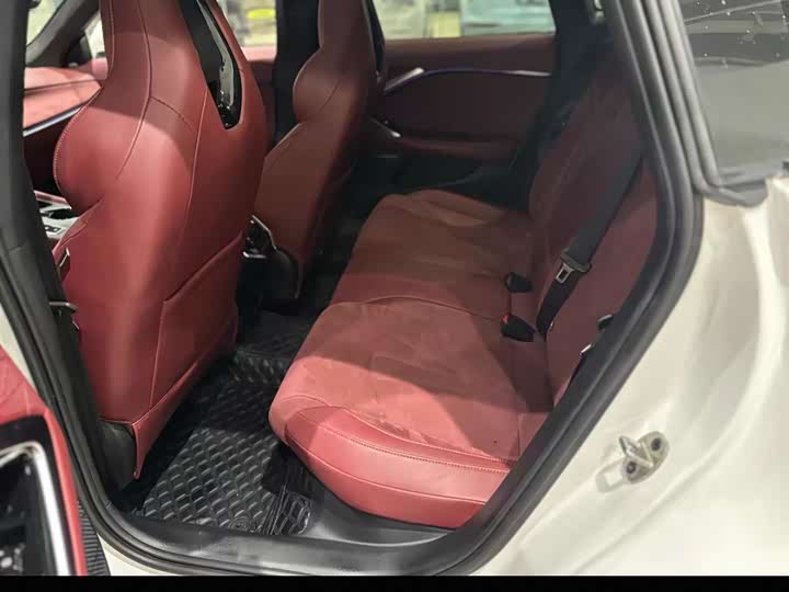 Фото 6 - MG Motor 7