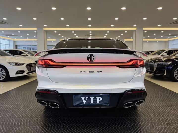Фото 7 - MG Motor 7