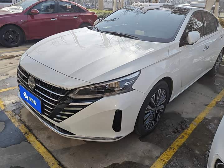 Фото 1 - Nissan Teana