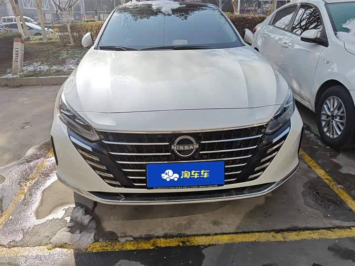 Фото 2 - Nissan Teana