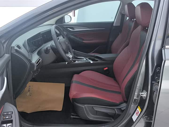 Фото 9 - Changan Eado Plus