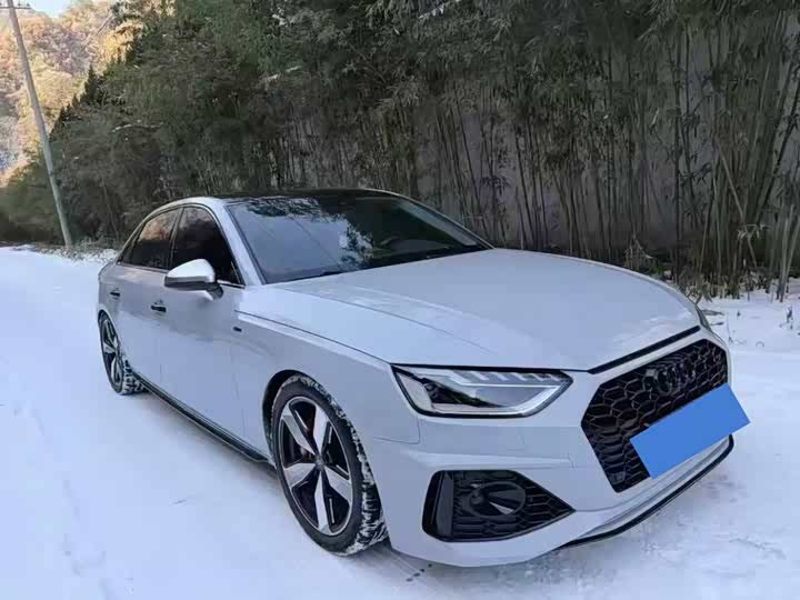 Фото 3 - Audi A4L