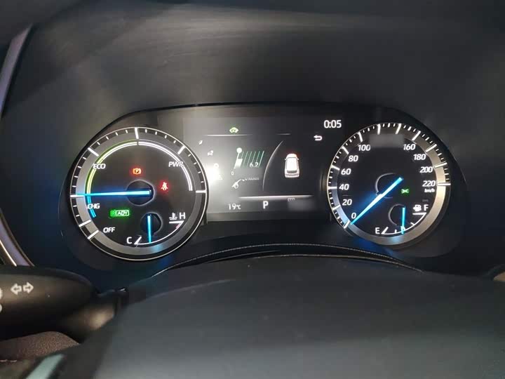 Фото 5 - Toyota Highlander