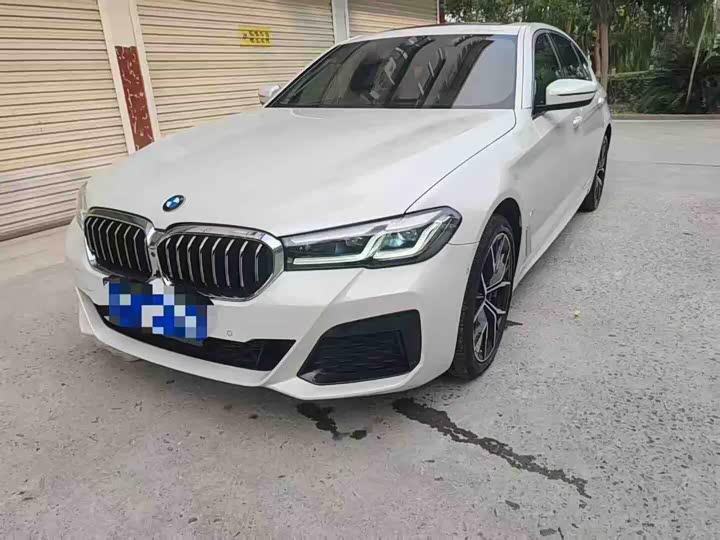 Фото 1 - BMW 5 Series