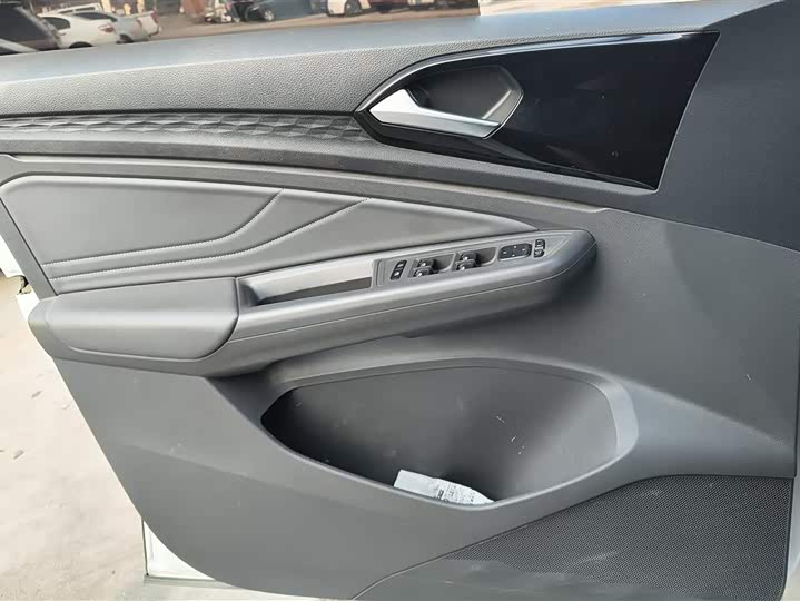 Фото 7 - Jetta VS7