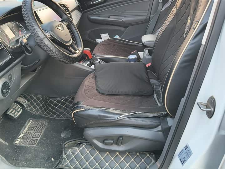 Фото 9 - Jetta VS7