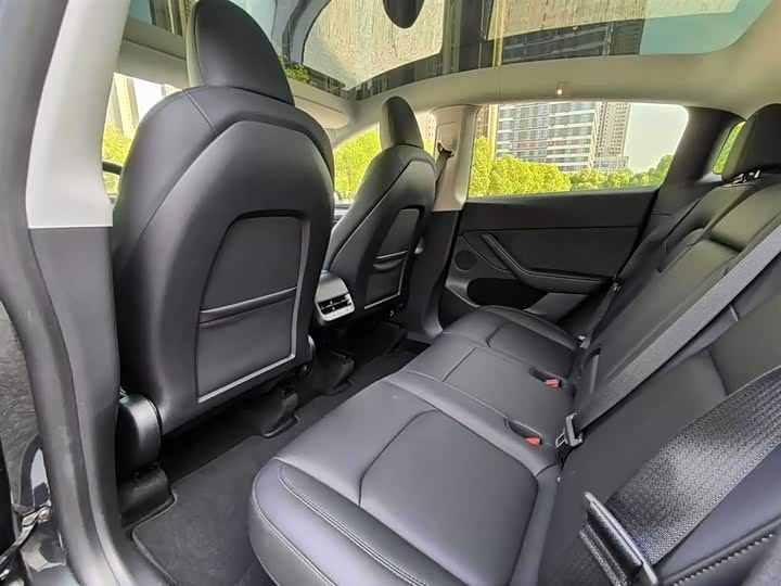 Фото 7 - Tesla Model Y