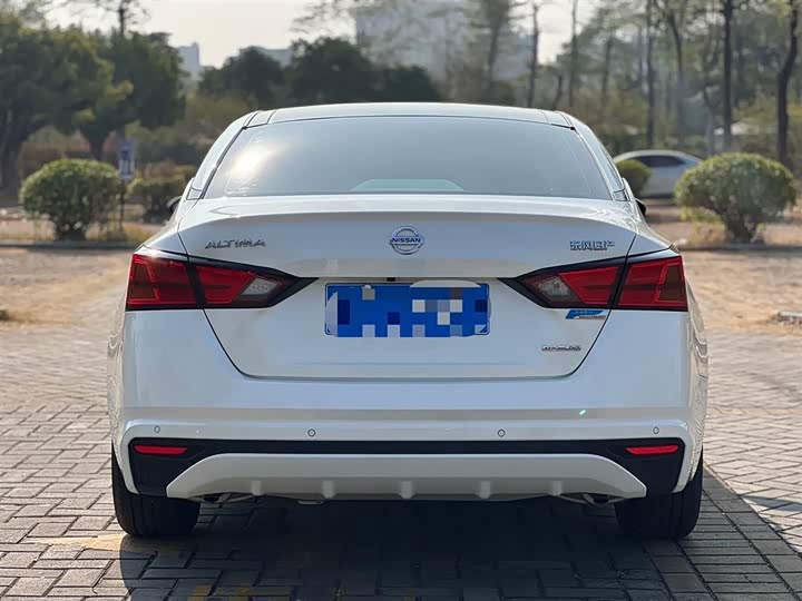 Фото 3 - Nissan Teana