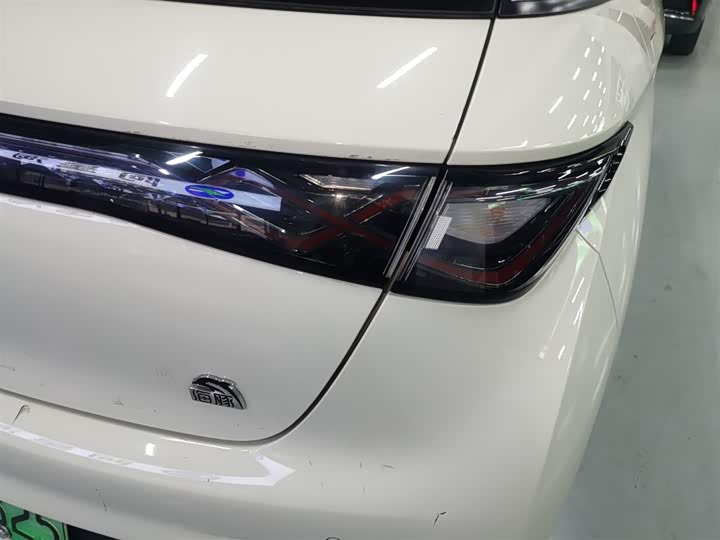 Фото 8 - BYD Dolphin