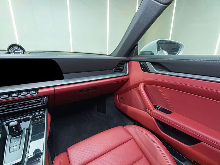 Фото 9 - Porsche 911