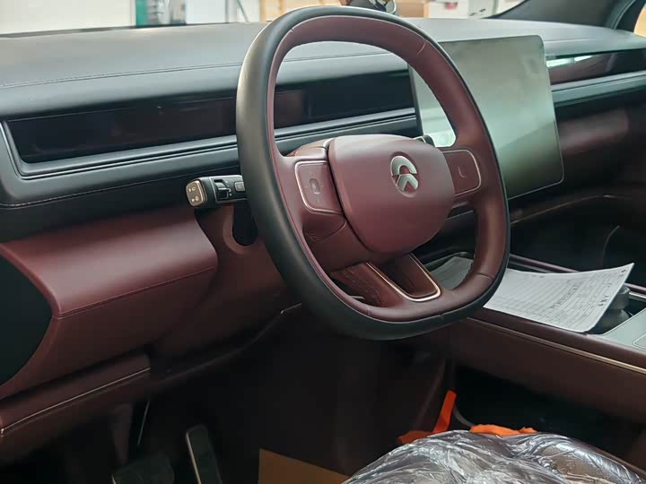 Фото 5 - Nio ES8