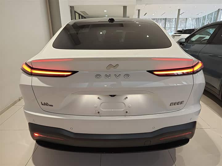 Фото 6 - Nio Onvo L60