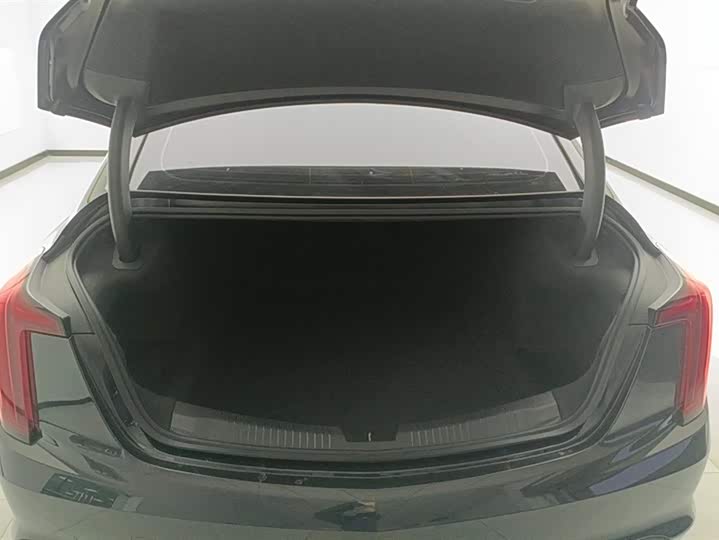 Фото 4 - Cadillac CT5