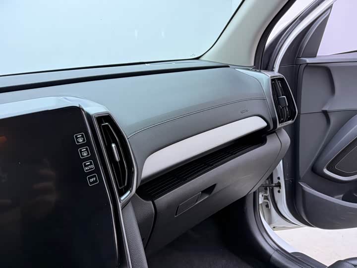 Фото 9 - Hyundai ix35 (Mufasa)