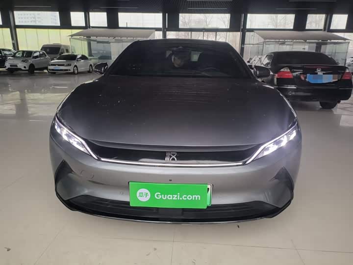 Фото 3 - BYD Han