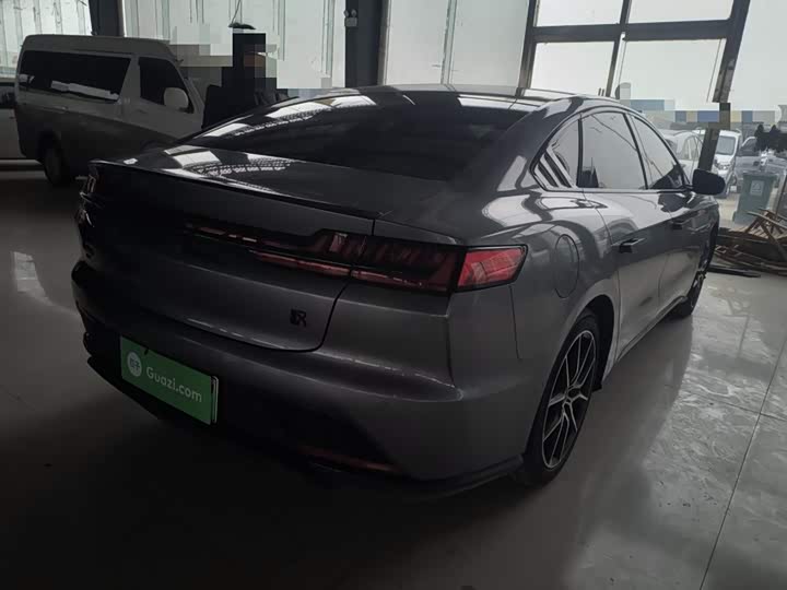 Фото 7 - BYD Han