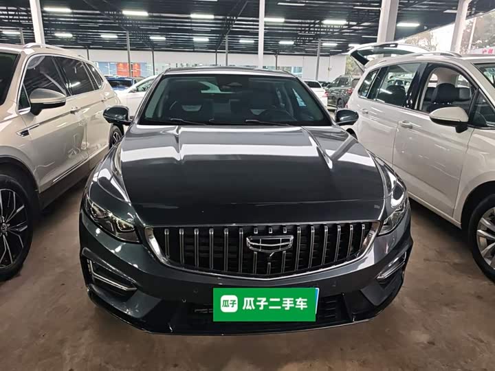 Фото 3 - Geely Preface