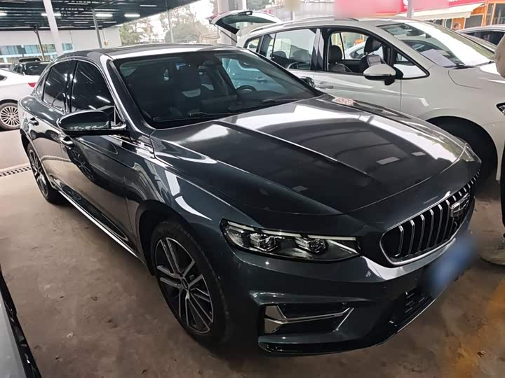 Фото 4 - Geely Preface