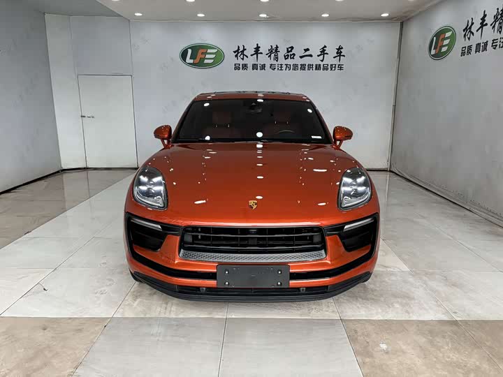 Фото 2 - Porsche Macan