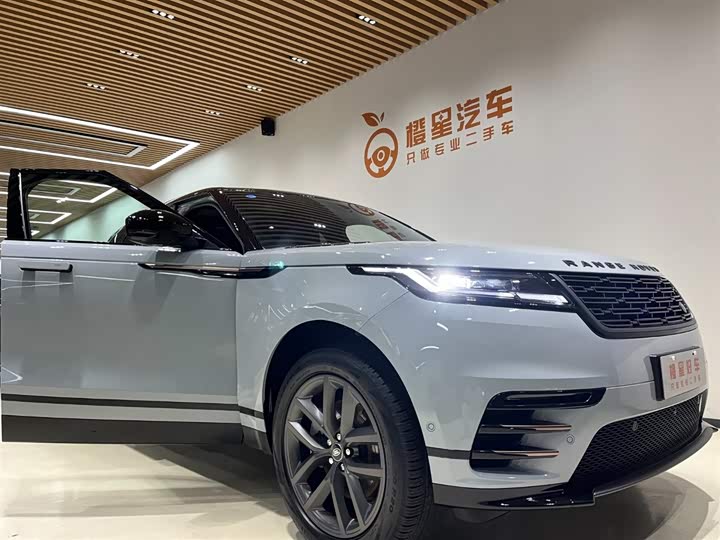 Фото 7 - Land Rover Range Rover Velar