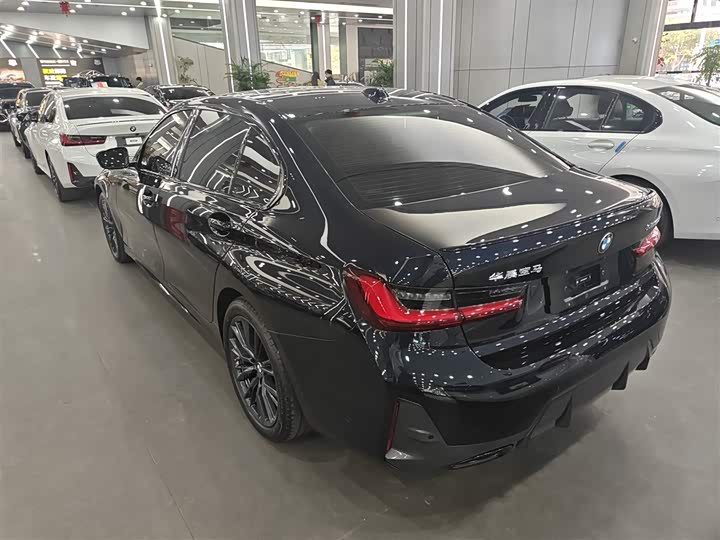 Фото 7 - BMW 3 Series