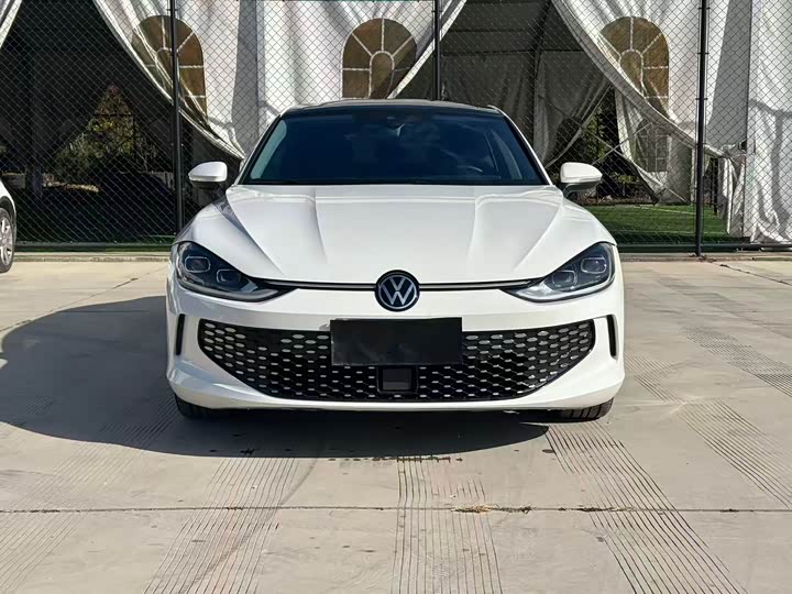 Фото 2 - Volkswagen Lamando L