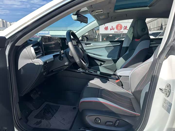 Фото 4 - Volkswagen Lamando L