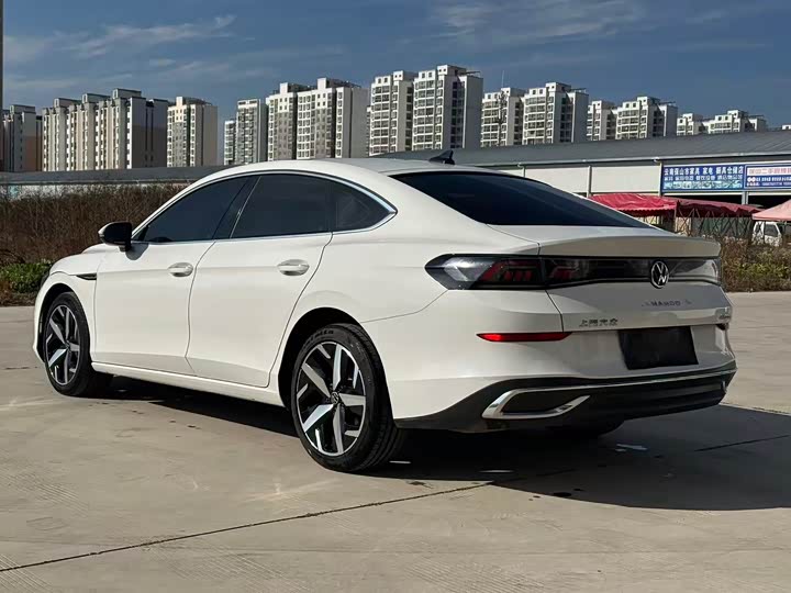 Фото 7 - Volkswagen Lamando L