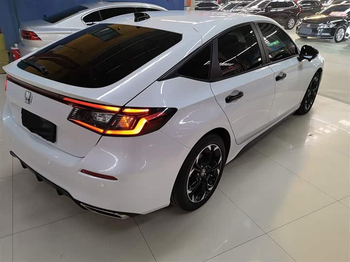 Фото 7 - Honda Civic