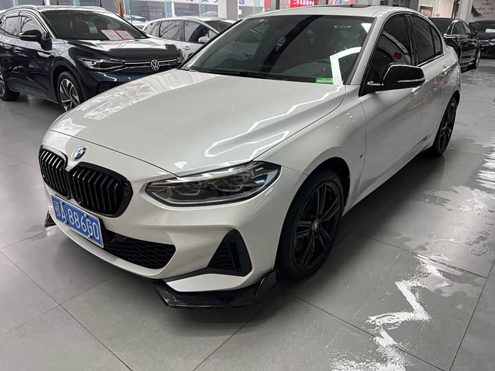 Фото 1 - BMW 1 Series